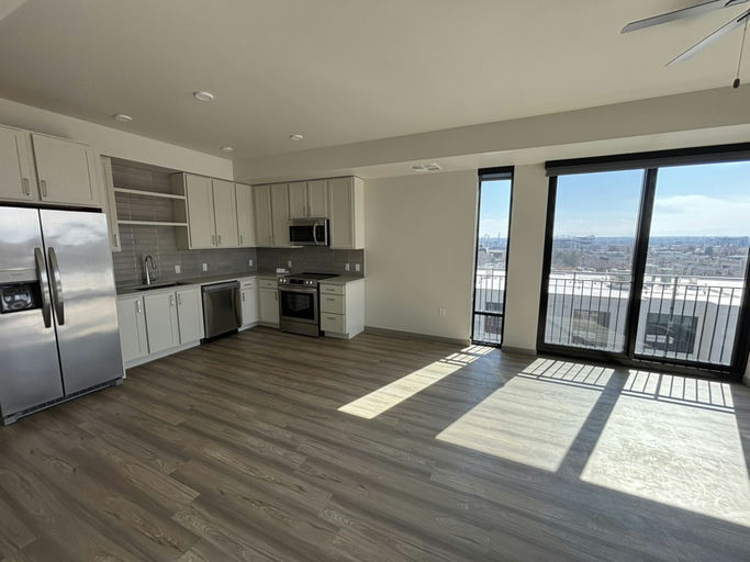 High End 2 Bed in Highlands — apartment interior